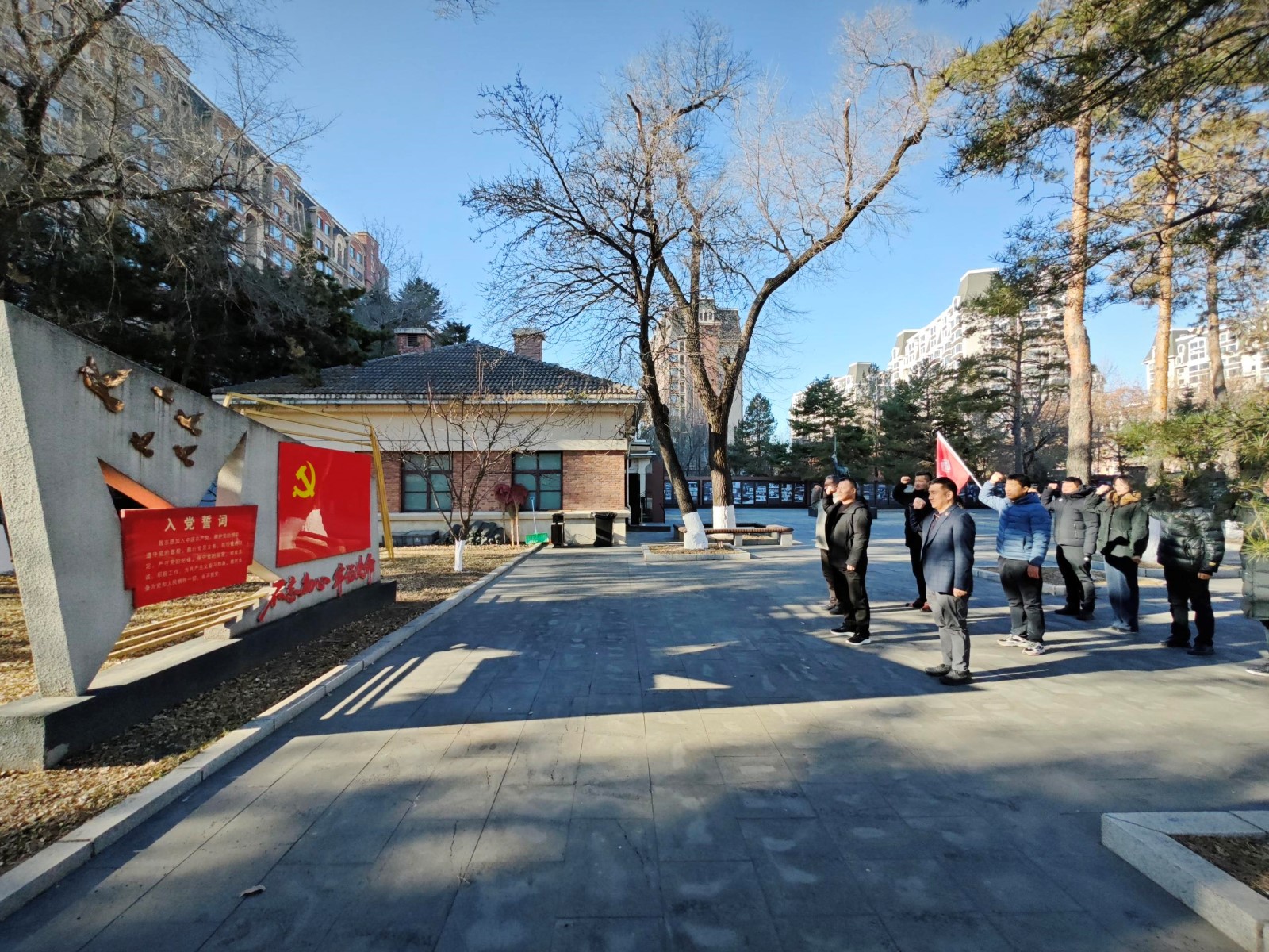 1764307279796489.jpg 1764307279796489.jpg